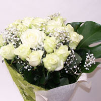  Adana hediye çiçek yolla  11 adet sade beyaz gül buketi