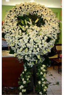 Cenaze çelenk , cenaze çiçekleri , çelengi  Adana çiçek satışı 