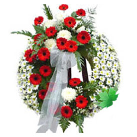 Cenaze çelengi cenaze çiçek modeli  Adana uluslararası çiçek gönderme 
