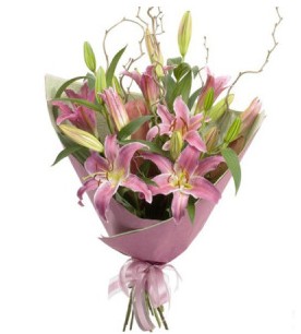  Adana İnternetten çiçek siparişi  3 dal cazablanca buket çiçeği